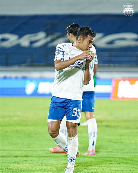 Persib On Twitter Hatur Nuhun Erwin Ramdani Untuk Totalitas Dan