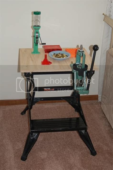 Woodwork Small Reloading Bench Plans Pdf Plans