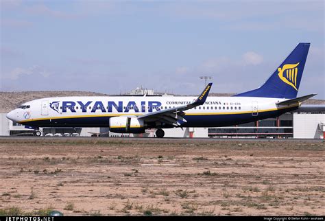 EI EBA Boeing 737 8AS Ryanair Stefan Kuhn JetPhotos