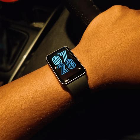 Finally decided and brought a Samsung Fit 3 : r/smartwatch