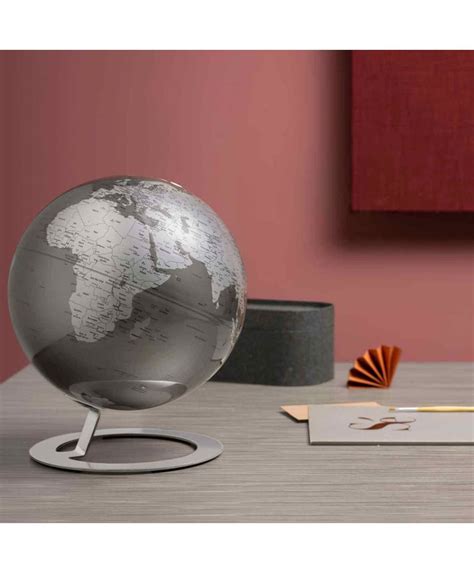 Illuminated World Globe Interactive Cm Parlamondo P