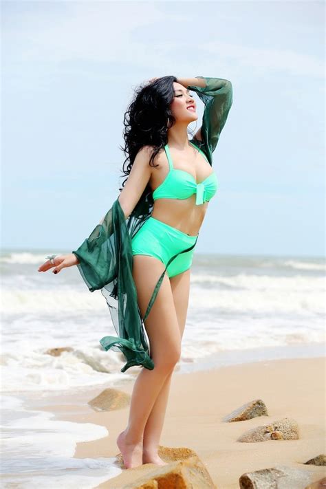 Top Những Hot Girl Xinh Đẹp Nhất Mạng Xã Hội Hiện Nay