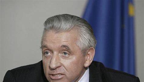 Jak premier Lepperowi, tak Lepper premierowi - Wydarzenia w INTERIA.PL