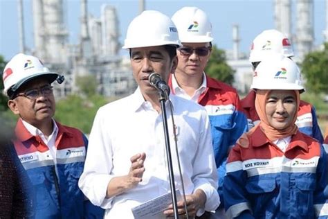 Jokowi Pecat Pejabat Pertamina Yang Tidak Pro Kebijakan Pemerintah