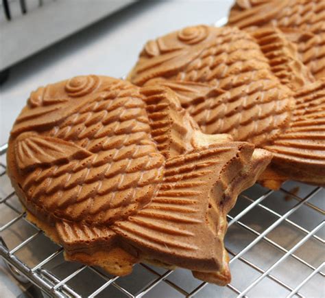 What Is Taiyaki Japanese Snacks Explained Tokyotreat Japanese Candy