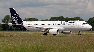 D-AHLD | Boeing 737-5K5 | Hapag-Lloyd Express | Christian Winkel ...