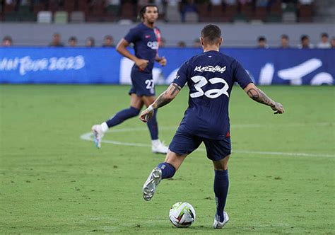 Paris canal historique2023 2024 demandez le numéro du côté du PSG