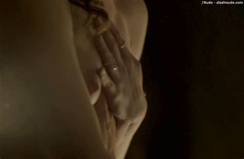 Laura Haddock Topless In Bed From Da Vinci Demons Photo 7 Nude