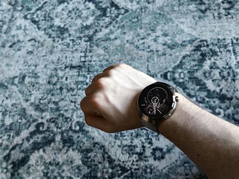 Обзор HUAWEI WATCH 4 Pro. Брутальные умные часы с eSIM - MegaObzor