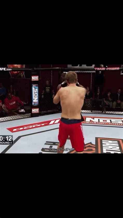 The fight that changed Uriah forever 😕: : r/ufc