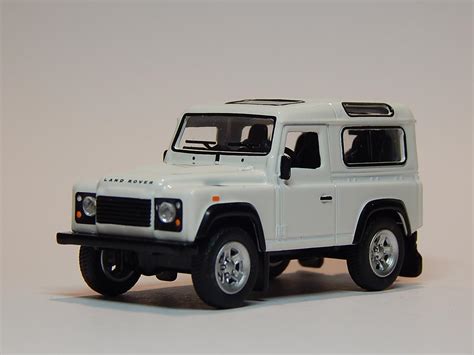 Schuco Land Rover Defender R Hotwheels