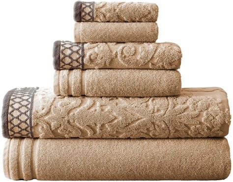 Luxurious Damask Jacquard Towel Set