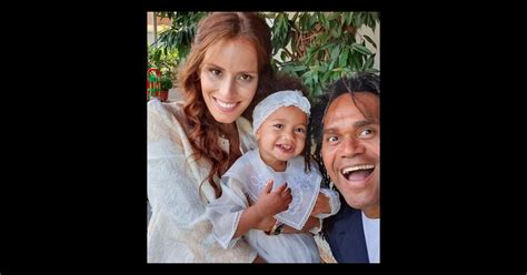 Christian Karembeu et sa femme Jackie parents comblés au baptême de