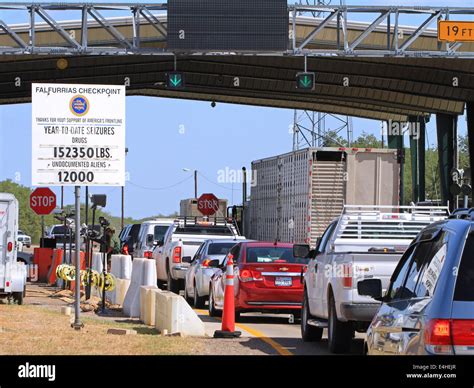 Falfurrias Texas Usa 14th Aug 2012 The Us Customs And Border