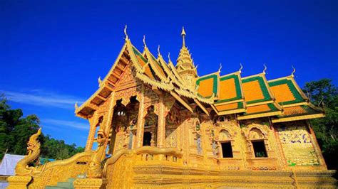 Visit 10 Most Incredible Temples in Thailand