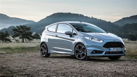 FORD FIESTA ST200 NAMED BRITAINS BEST AFFORDABLE DRIVERS CAR