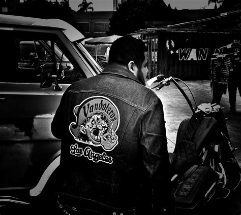 Vandoleros Van Club Wet Hot Summer Van Show Space 15 Twenty