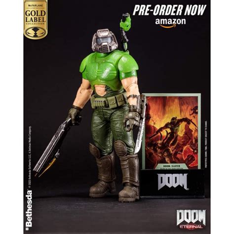 Mcfarlane Toys Doom Slayer Classic Glow In The Dark Edition Gold Label