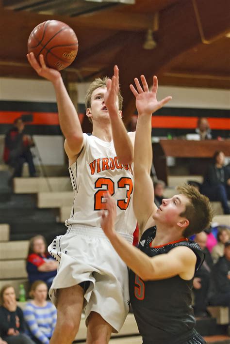 Viroqua boys basketball uses long-range shooting to pick up pair of ...