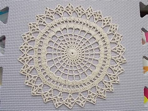 Ravelry: crochetmommie's Spider Web Doily #LC1606