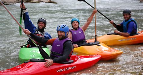 Cursos De Kayak En Aguas Bravas Para Verano River Guru Actividades En