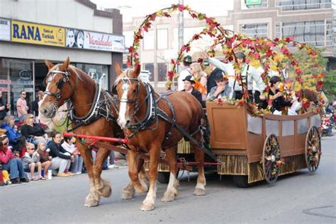 Kitchener Waterloo Ontario Oktoberfest Canada - Lederhosen Store