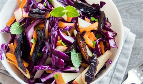 Sweet And Crunchy Coleslaw Recipe