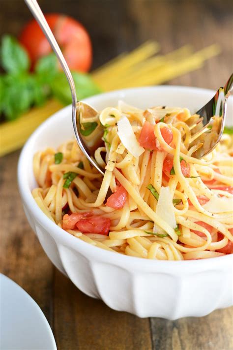 Bruschetta Pasta - Garnish & Glaze