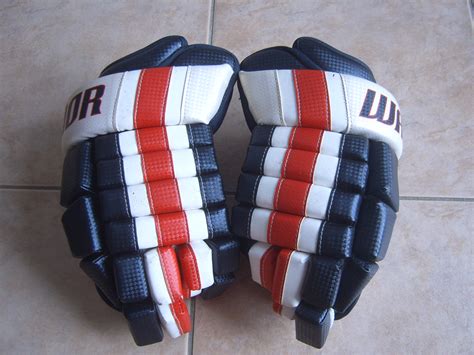 Hockey Gloves-Excellent Condition Warrior MIA Franchise Hockey Gloves ...