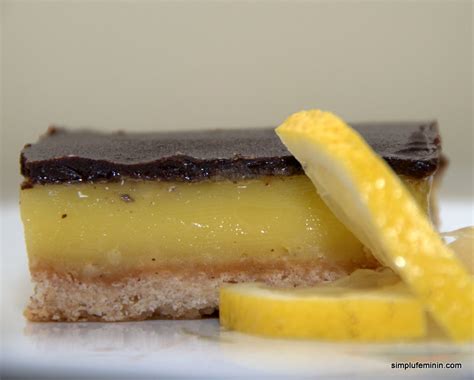 Prajitura Cu Crema De Lamaie Si Glazura De Ciocolata Lemon Curd Bars