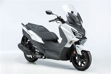 Ficha técnica de la SYM Joymax Z Plus 2021 Masmoto es