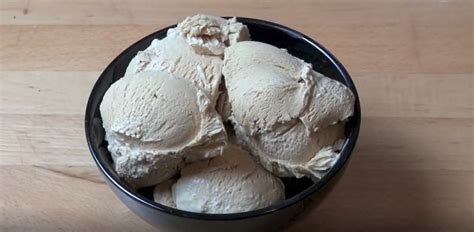 Кофейное мороженое