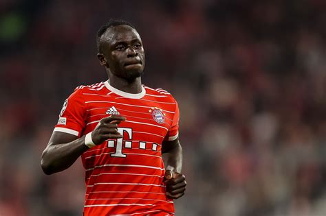 Bayern Munichs Sadio Mané Looking Forward To His First Der Klassiker Bavarian Football Works