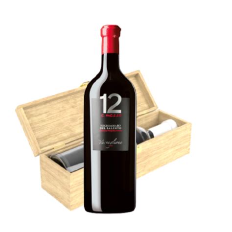 Varvaglione E Mezzo Negroamaro Del Salento L In Wooden Gift Box