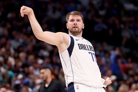 Luka Doncic Breaks Mavericks Franchise Record In Close Win Despite Off