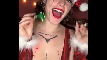 Yo solo subí esto ayer y hoy ya no puedo abrir mi cuenta XD XVIDEOS