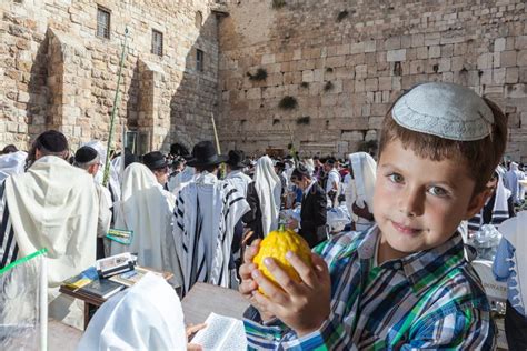 Sukkot En La Pared Occidental Del Templo En Jerusalén Foto de archivo