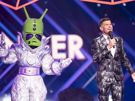 The Masked Singer Wendell Sailor Stuns Fans As Rhino Daily Telegraph