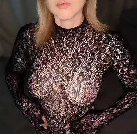 Amazing Babes Porn Pic