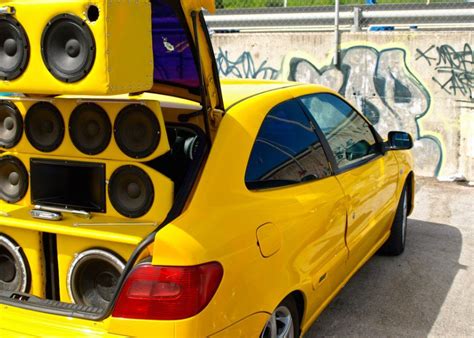 What Are Different Types of Car Audio Systems? Which One Must You ...