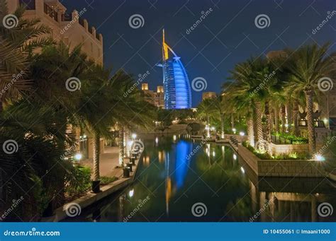 Burj Al Arab at night editorial photo. Image of dubai - 10455061