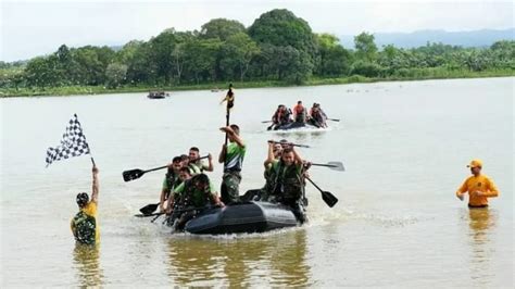 Lomba Dayung Lcr Prajurit Yonif Para Raider Kostrad Kostrad