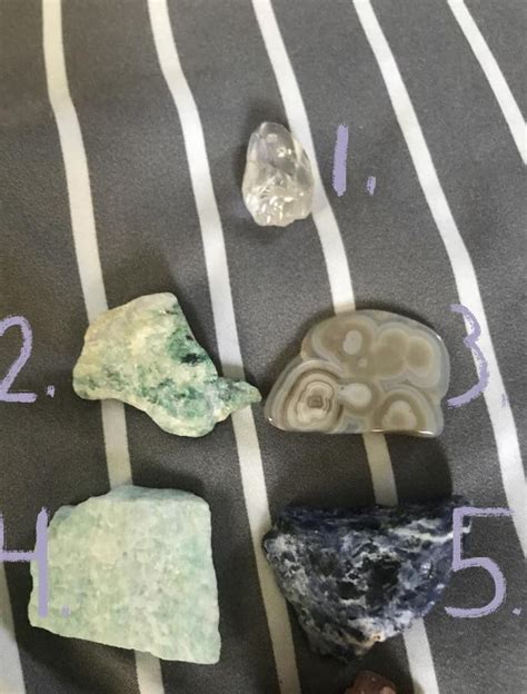 5 rocks : r/whatsthisrock