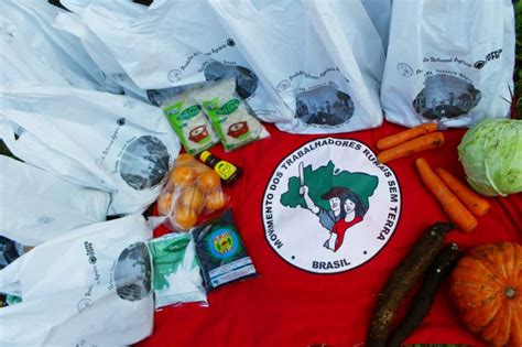 MST doa 3 mil toneladas de alimentos durante pandemia dever histórico