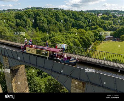 Canal Boats Crossing Pontcysyllte Aqueduct aerial view at a very busy ...