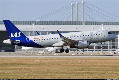 SE ROK SAS Scandinavian Airlines Airbus A320 251N Photo By Hugo