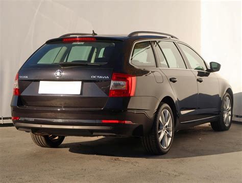 Skoda Octavia Tdi Salon Polska Serwis Aso Opinie I Ceny Na