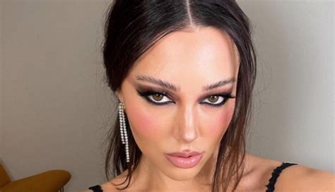 Bjuti Trik Koji Je Odu Evio Ene Evo Kako Da Postignete Smokey Eyes