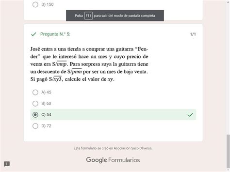 José entra a una tienda a comprar una guitarra Fender que le interesó