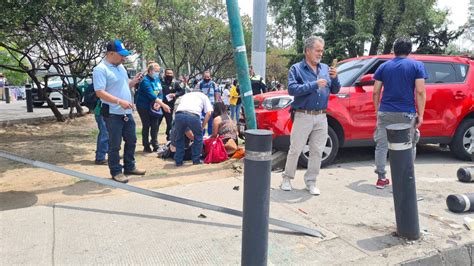 Reportan Al Menos 10 Heridos Por Un Fuerte Choque Cerca Del Metrobús El